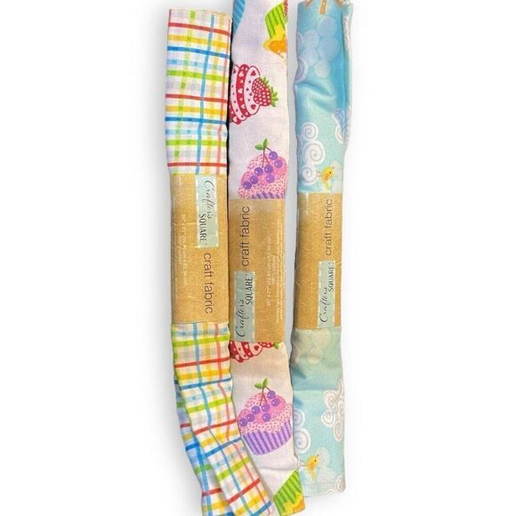 Crafter's Square Mixed Fabric Lot Multicolored Cupcakes Plaid Sunshine Clouds - Picture 3 of 7